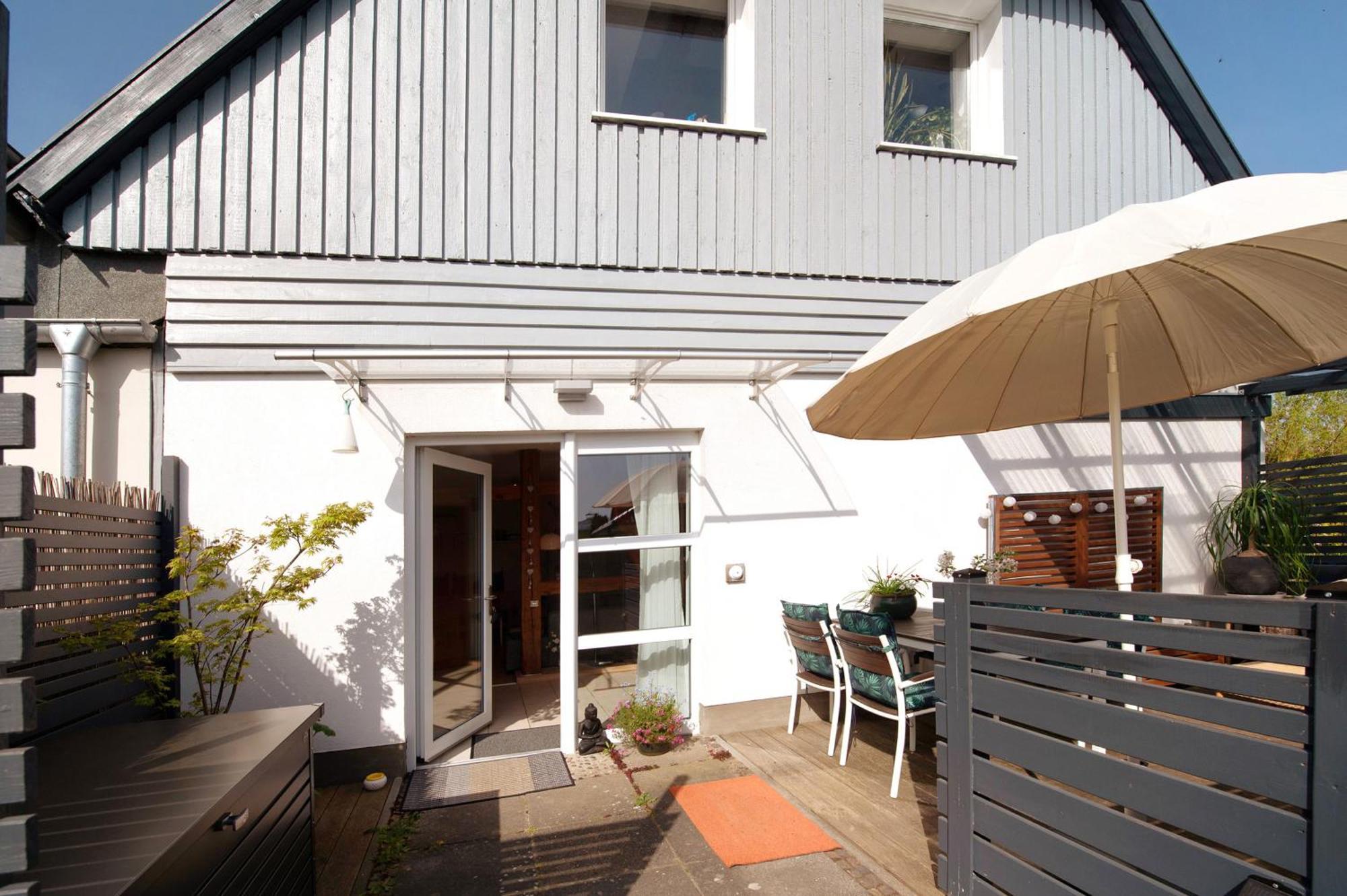 Ferienwohnung 'Alte Schule' ニーンハーゲン エクステリア 写真